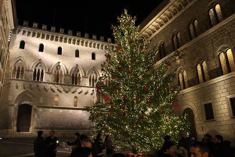 Antipasti Di Natale In Toscana.Tradizioni Natalizie In Toscana I Piatti Tipici Ed I Classici Menu Del Periodo Natalizio